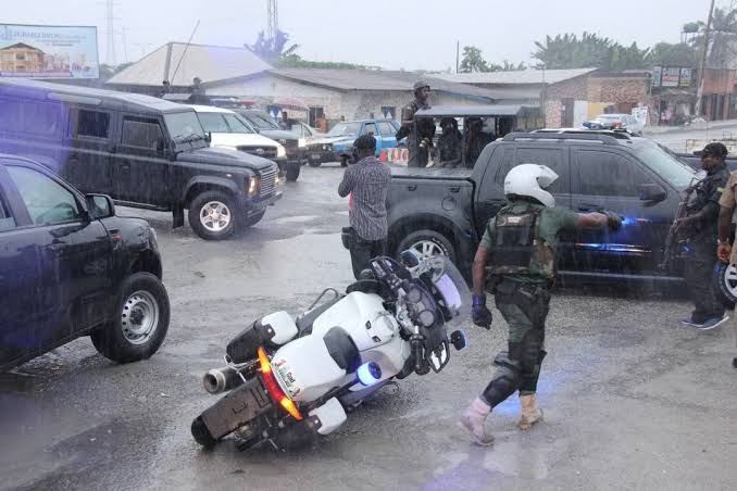 Many wounded as thugs open fire on Kogi SDP guber candidate Ajaka's campaign train (+ videos) 20 images 2023 09 30T065653.819