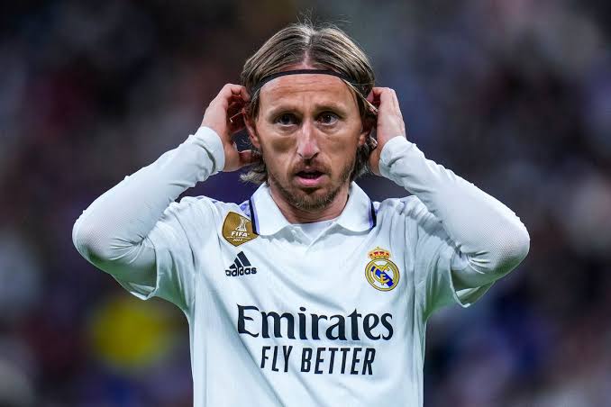 Modric signs new 1-year deal with Real Madrid 20 Luka Modric