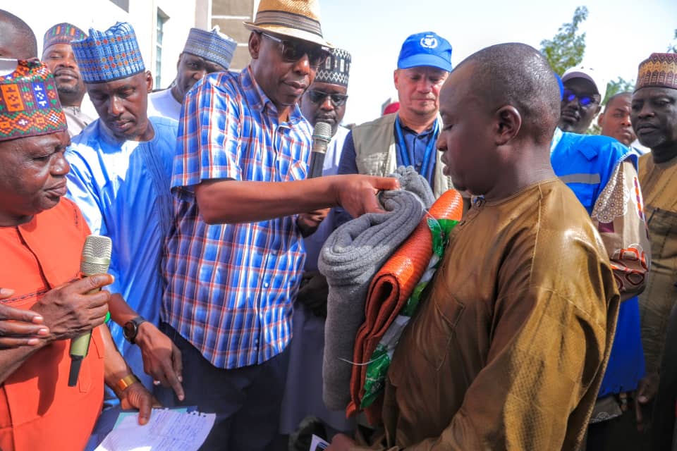 Zulum flags off distribution of relief to victims of Maiduguri flood 2 IMG 20240924 WA0029