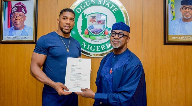 Ogun to construct indoor boxing ring to honour Anthony Joshua 1 Anthony Joshua