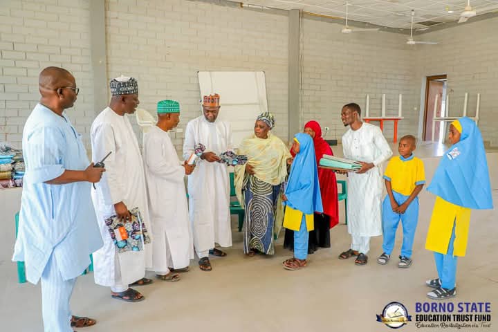 Borno Education Trust Fund distributes Salah dresses to pupils of North East Learning Center (photos) 1 20250221 112125
