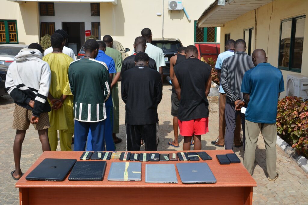 EFCC arrests 14 suspected Internet fraudsters in Jos 1 Arrested internet fraudsters