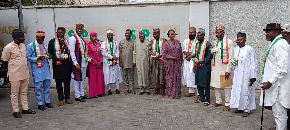Ex-PRP governorship candidates, others defect to SDP 1 SDP