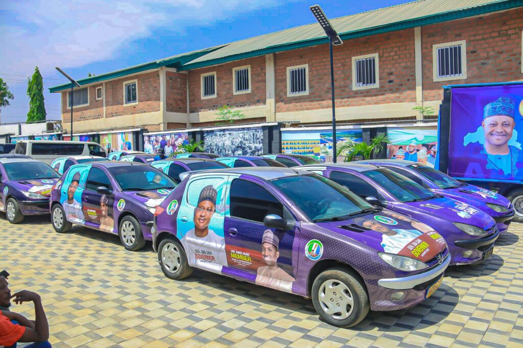 Again, Rep Ahmed Manir gives out 13 cars to constituents 1 IMG 20250331 WA0001