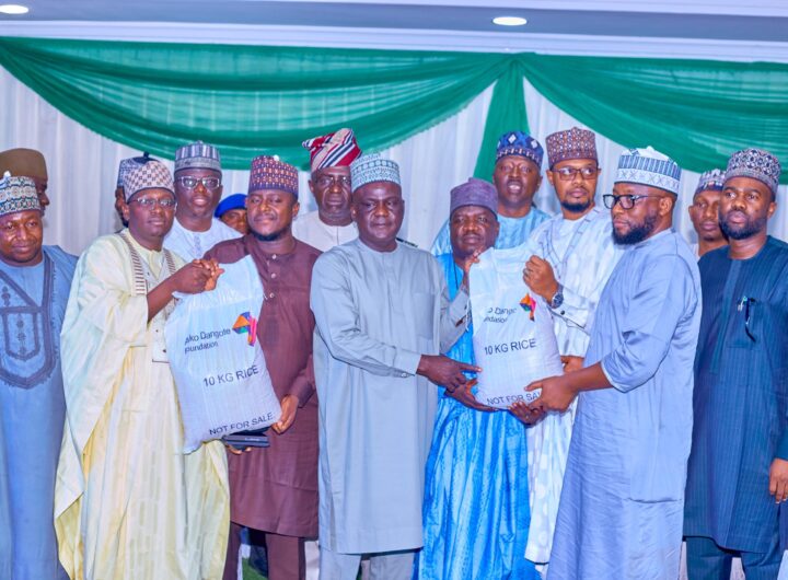 Dangote Foundation distributes rice to Kaduna