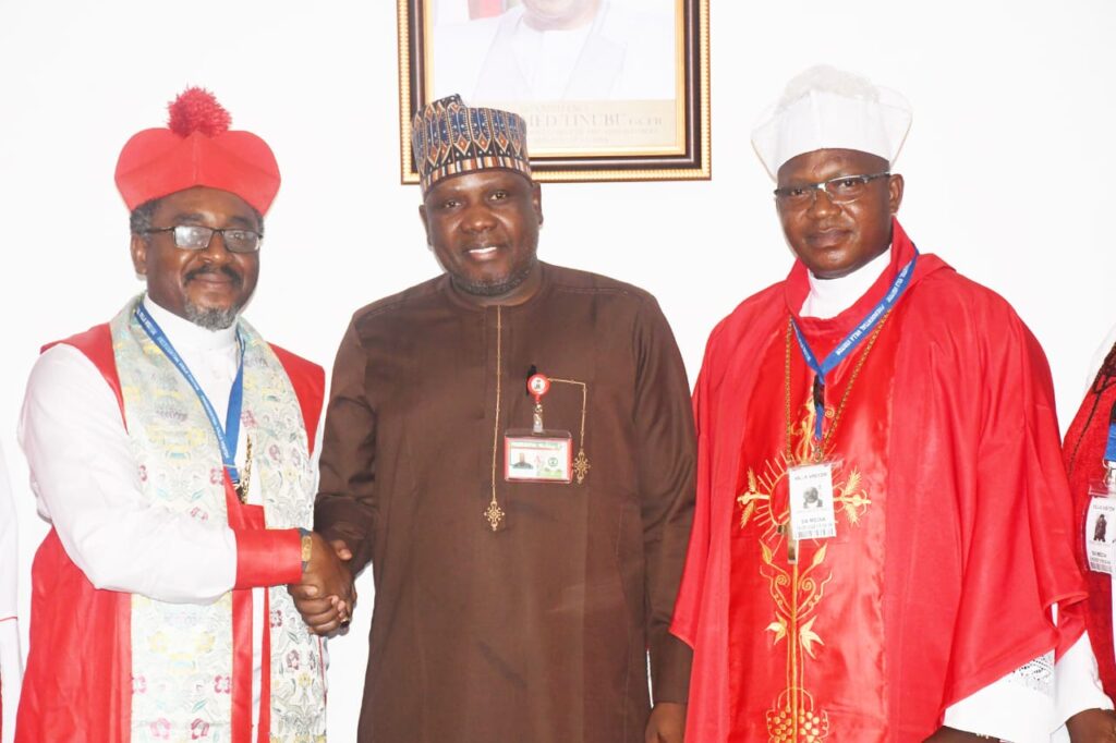 Tinubu commits to curbing insurgency – Presidency 1 Presidential aide, Bayo Onanuga received a delegation of the Charismatic Bishops Conference of Nigeria led by Archbishop Chivir Chianson, its General Secretary, on Friday at the Presidential Villa, Abuja.