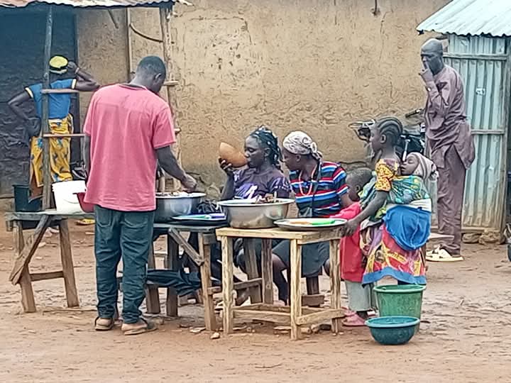 Ganawuri, a Hub of Donkey Meat on the Plateau 2 Ganawuri, a Hub of Donkey Meat on the Plateau