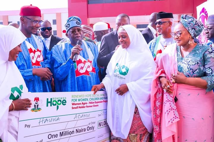 Governor Sule is doing well in Nasarawa State…. Tinubu 4 President Tinubu during a symbolic presentation of support to women as part of the Renewed Hope Social Impact Intervention