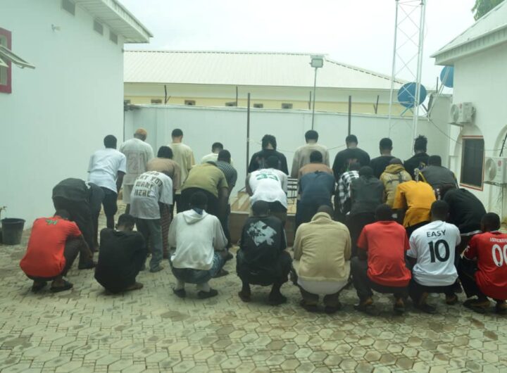 Suspected Internet fraudsters