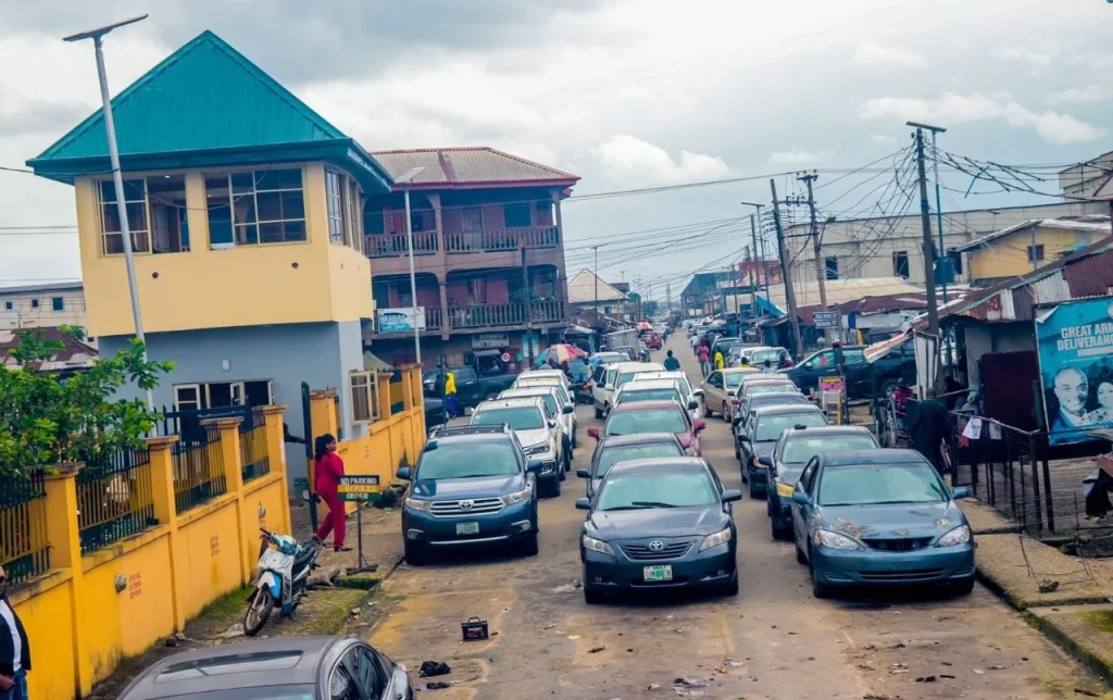 Rivers police bust 12-member car-snatching syndicate, recover 22 vehicles 1 Rivers police bust 12-member car-snatching syndicate, recover 22 vehicles