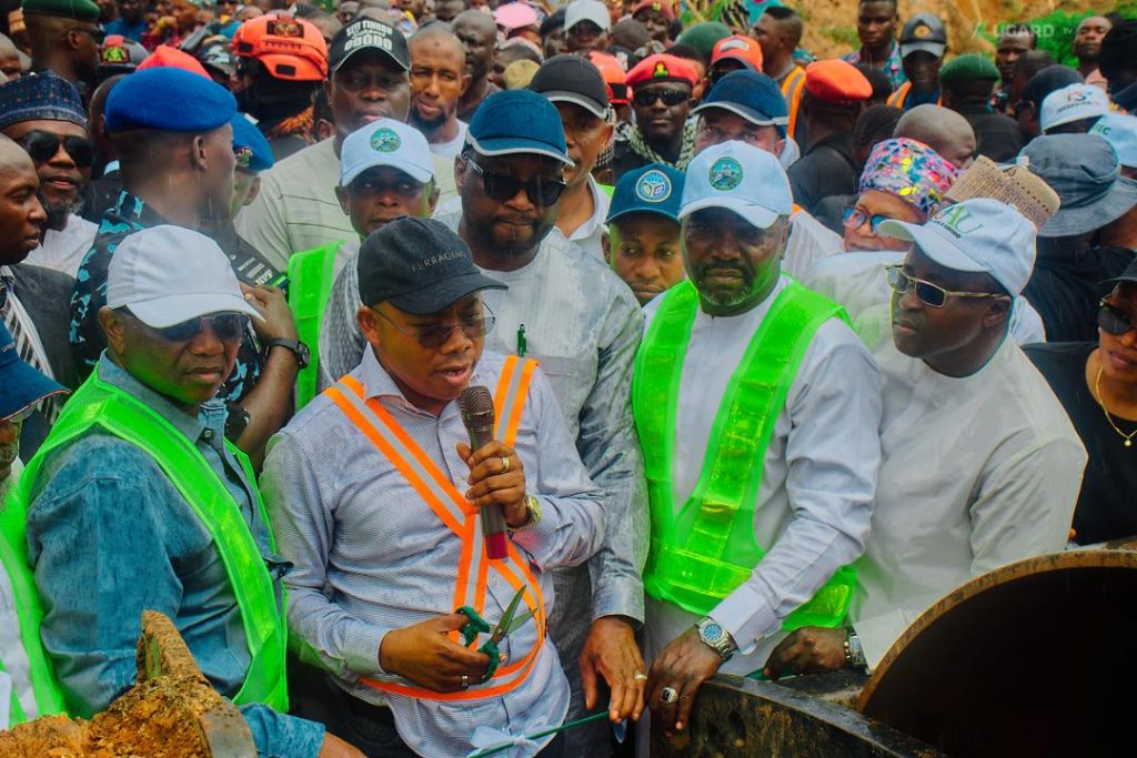 Governor Ododo flags off construction of 12.5Km Unosi-Odonto-Ogigiri road in Ajaokuta