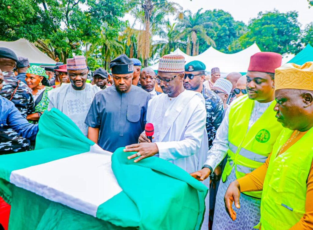 Governor Sule Flags off 25 km Wamba/Nasarawa/Eggon road 1 Nasarawa State Governor, Abdullahi Sule during the flag off ceremony