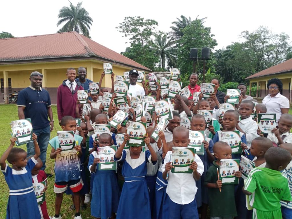 Back-to-school initiative distributes books to students as new session begins in Akwa Ibom 1 Back-to-school initiative distributes books to students as new session begins in Akwa Ibom