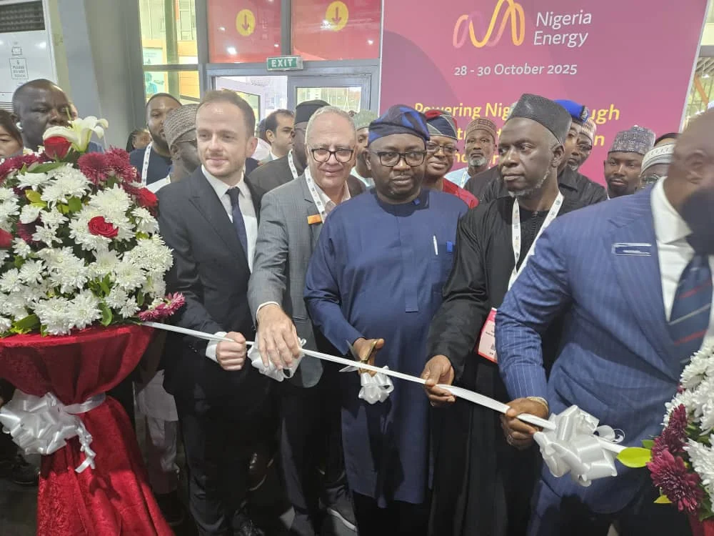 FG secures ₦700bn to roll Out 1.1 million electricity meters by 2025 – Adelabu 1 FG secures ₦700bn to roll Out 1.1 million electricity meters by 2025 – Adelabu The Minister of Power, Adebayo Adelabu, has announced that the Federal Government has obtained about ₦700 billion from the Federation Account Allocation Committee (FAAC) to install 1.1 million electricity meters across the country before the end of 2025. Speaking at the 2025 Nigerian Energy Forum (NEF) in Lagos, themed “Powering Nigeria through Investment, Innovation, and Partnership,” Adelabu said the initiative would be implemented under the Presidential Metering Initiative (PMI). According to him, after the initial phase, the government plans to deploy an additional two million meters annually over the next five years. He explained that the metering program is designed to close Nigeria’s electricity metering gap, promote transparency, and enhance the financial health of the power sector. The PMI, he added, complements the 3.2 million meters being funded through the World Bank’s Distribution Sector Recovery Programme (DISREP), positioning Nigeria to eliminate its metering deficit within five years. Adelabu further revealed that the government is attracting investment through bilateral and development finance partnerships to expand electricity access, particularly in underserved communities, schools, hospitals, and public facilities. > “In the past two years, more than $2 billion has been mobilised through key programmes, including the World Bank’s DARES, NSIA’s RIPLE, and the JICA fund. These interventions are accelerating renewable energy deployment and access to reliable power,” he said. The minister also noted that new training facilities have been commissioned at the National Power Training Institute of Nigeria (NAPTIN) to build local technical capacity in the power industry. He disclosed that agreements signed at the 2025 Nigerian Renewable Energy Innovation Forum would add nearly four gigawatts of solar manufacturing capacity each year — representing about 80 percent of Nigeria’s current power generation capacity. > “With this level of renewable energy production, Nigeria is on track to meet its domestic transition targets and serve regional power markets,” Adelabu stated. He also highlighted the impact of the Electricity Act 2023, which grants states the authority to establish subnational electricity markets. So far, fifteen states have received regulatory independence, with one already fully operational. According to the minister, ongoing tariff reforms have improved power supply reliability, reduced industrial energy costs, and increased the sector’s revenue from ₦1 trillion in 2023 to ₦1.7 trillion in 2024 — with projections to surpass ₦2 trillion by 2025. Adelabu revealed that President Bola Tinubu has approved a ₦4 trillion bond to clear verified debts owed to generation companies and gas suppliers, along with a targeted subsidy plan to shield low-income consumers. Reaffirming the government’s resolve to collaborate with the private sector, Adelabu stressed that unlocking stranded generation capacity remains a top priority. > “Through sustained investment, innovation, and strong partnerships, we can power Nigeria’s journey toward a brighter, more resilient energy future,” he concluded.