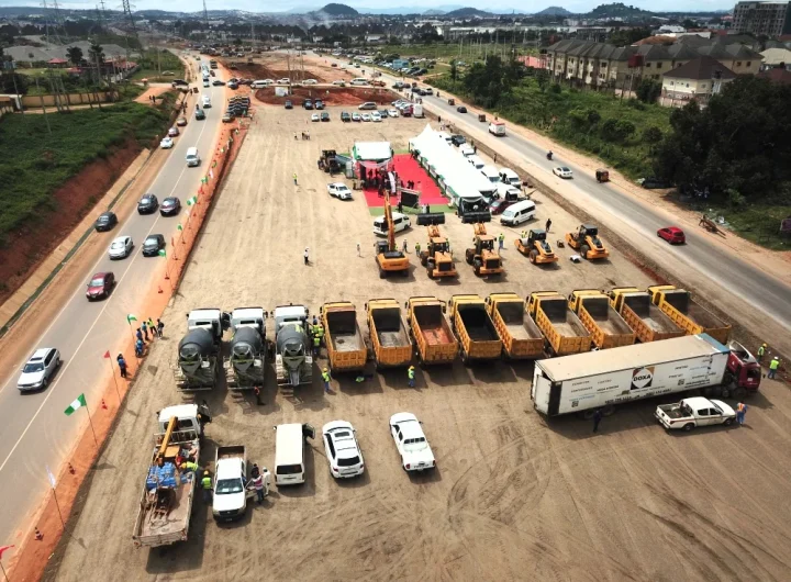 Wike flags off dualisation of Apo–Wasa Road, hails Tinubu’s bold reforms 5 Wike flags off dualisation of Apo–Wasa Road