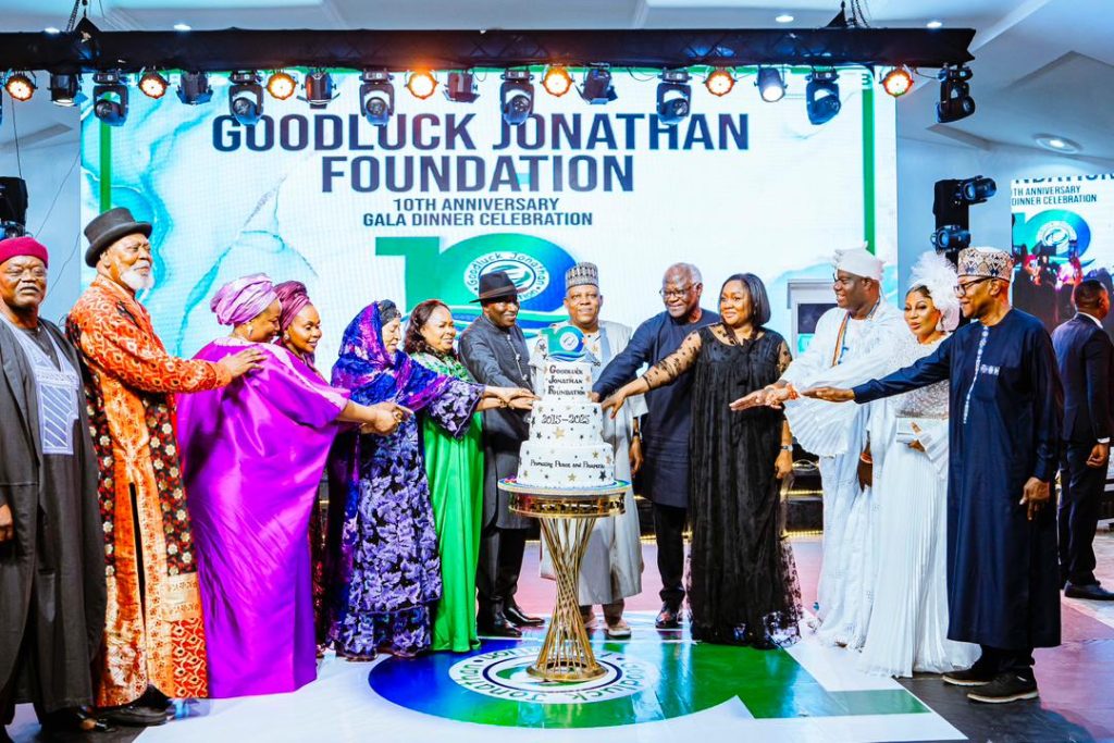 At the Goodluck Jonathan Foundation's 10th anniversary event in Abuja, President Bola Ahmed Tinubu @officialABAT, represented by Vice President Kashim Shettima @officialSKSM , joined former President Goodluck Jonathan, his wife and former First Lady, Dame Patience Jonathan, alongside other high-profile dignitaries to celebrate the foundation's achievements in promoting democracy . Photo credit: State House