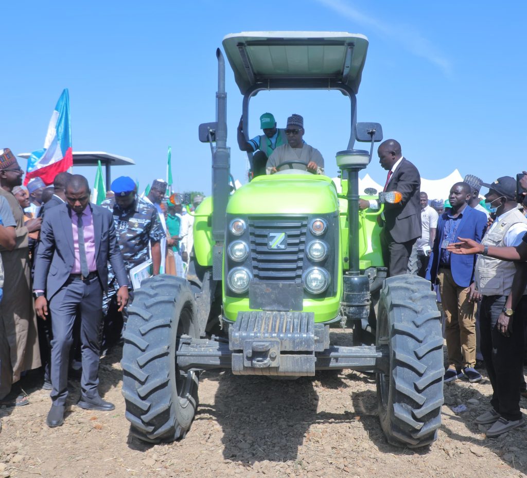 Zulum flags off FG’s agricultural inputs distribution