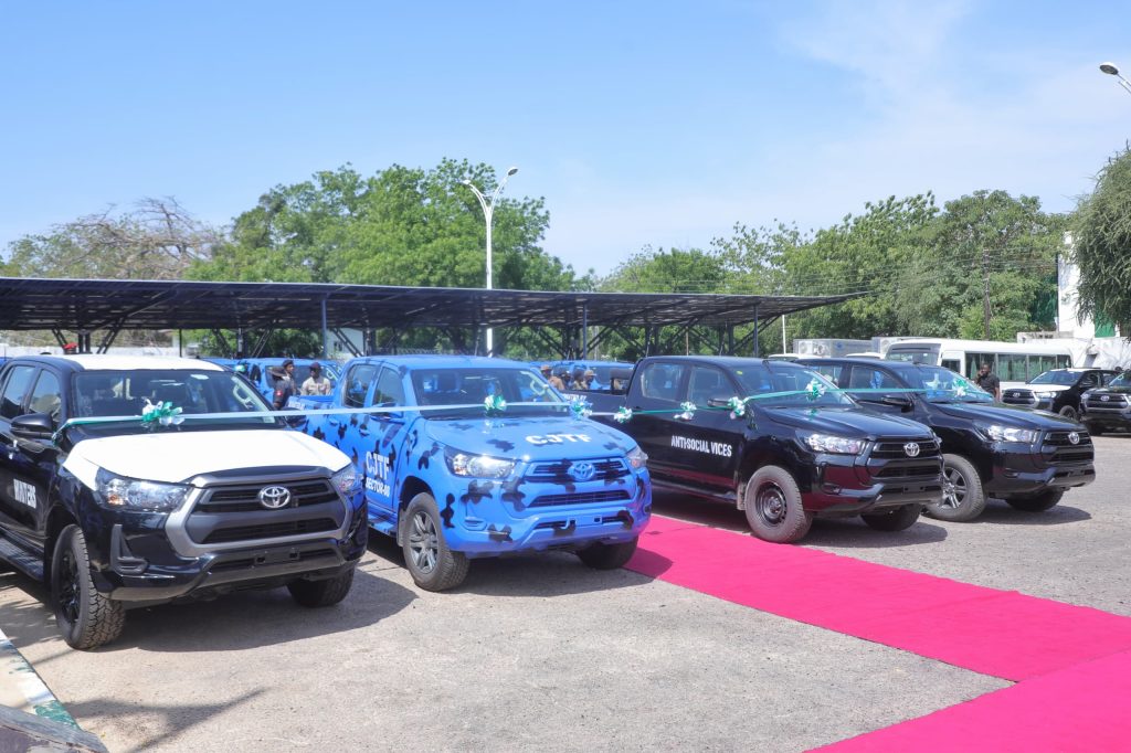 Zulum shares 63 patrol vehicles to combat criminality in Maiduguri 2 Vehicles distributed to security agencies in Maiduguri