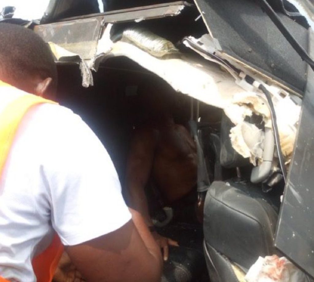 Anthony Joshua survives car accident as 2 foreign nationals die on Lagos–Ibadan expressway