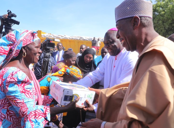 Borno: Zulum gifts food items for Christian widows, vulnerable