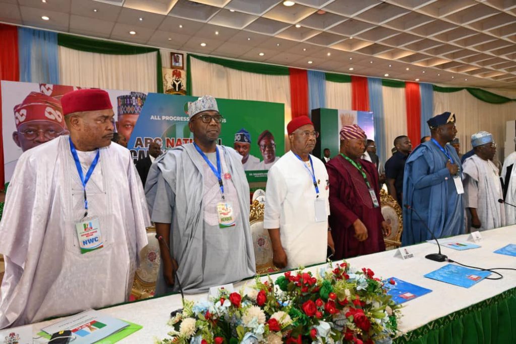 Tinubu, Shettima lead APC leaders to the party’s National Caucus meeting in Abuja