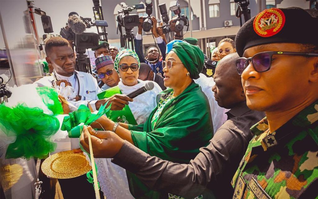 Nigerian first lady donates 3 mobile ambulances to Taraba Govt, NYSC