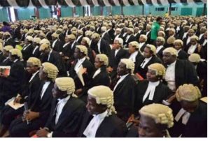 Supreme Court to lawyers: Stop using ‘barrister’ as name prefix in official engagements 3 Supreme Court warns Nigerian lawyers