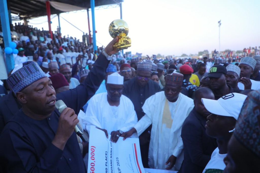 Zulum presents Senator Ndume Unity Cup grand finale trophy to Biu United