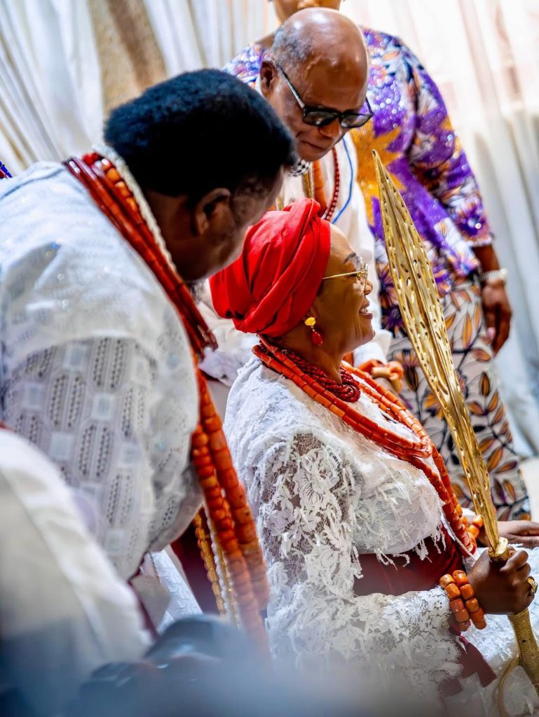The First Lady, Oluremi Tinubu was conferred with the traditional title of Utukpa-Oritse of Warri Kingdom alias Ugbone