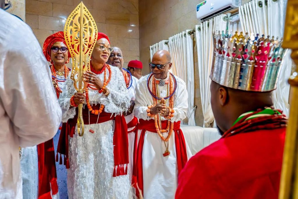 The First Lady, Oluremi Tinubu was conferred with the traditional title of Utukpa-Oritse of Warri Kingdom alias Ugbone
