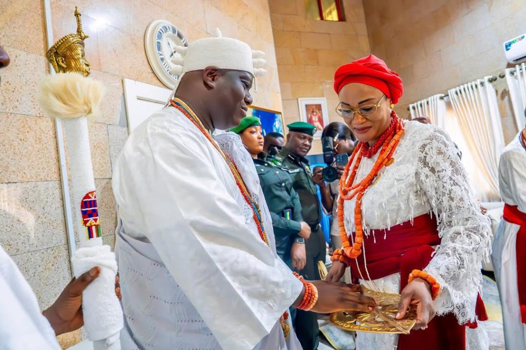 The First Lady, Oluremi Tinubu was conferred with the traditional title of Utukpa-Oritse of Warri Kingdom alias Ugbone