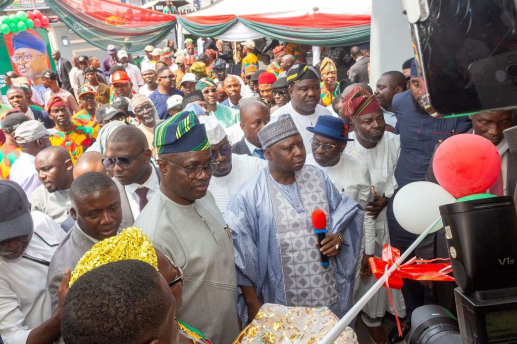 PDP commissions new Secretariat in Ibadan, commends Makinde for donation 1 PDP National Chairman, Kabiru Turaki, Oyo State Governor, Seyi Makinde during the commissioning of the new party Secretariat in Ibadan