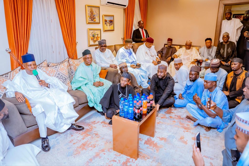Shettima visits El-Rufai, consoles ex-Kaduna Governor over mother's demise(+Photos) 2 Shettima visits El-Rufai, consoles ex-Kaduna Governor over mother's demise(+Photos)