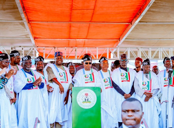 Yesterday in Yola, Vice President Kashim Shettima, representing President Bola Ahmed Tinubu, officially received Adamawa State Governor Ahmadu Umaru Fintiri and his supporters into the All Progressives Congress (APC)