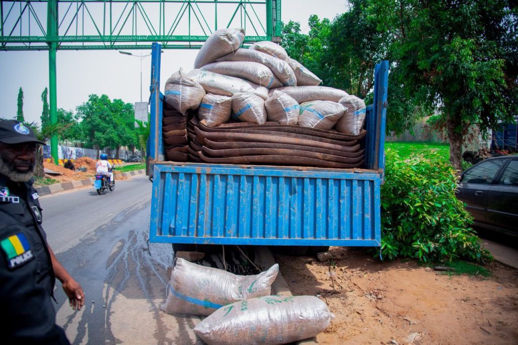 Police foil railway vandalism syndicate, recover ₦400m assets, reject ₦100m bribe