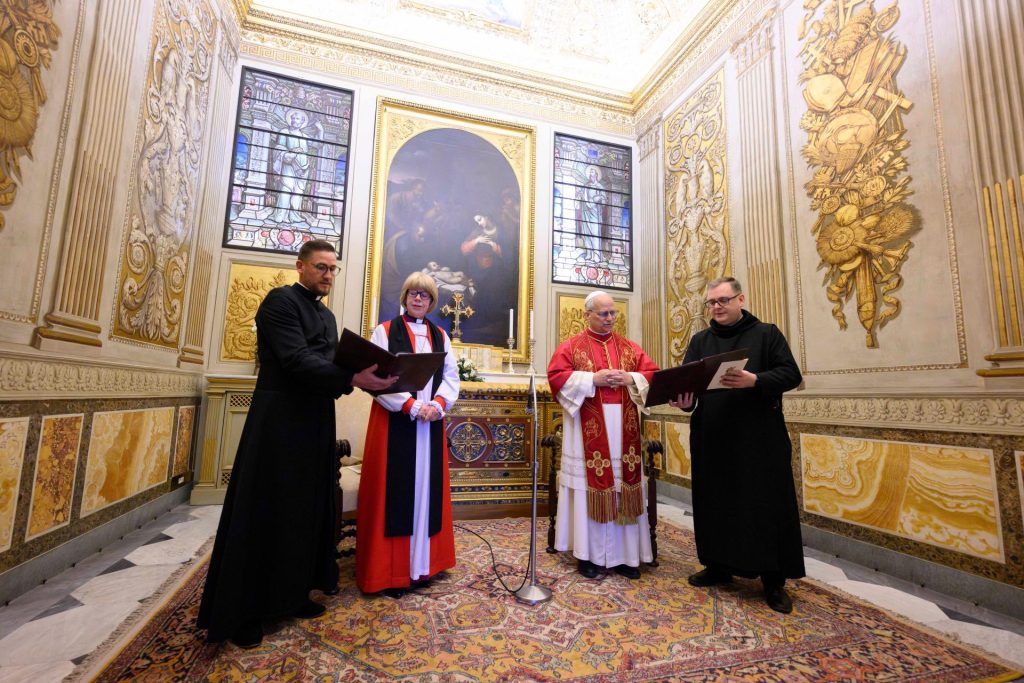 Pope Leo meets first female Archbishop of Canterbury7