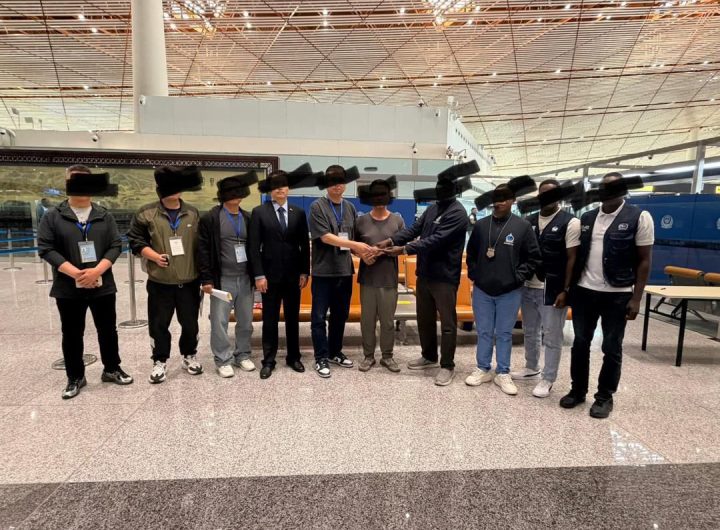 Police arrest, repatriate $245 million ponzi scheme suspect to China 3 Police arrest, repatriate $245 million ponzi scheme suspect to China