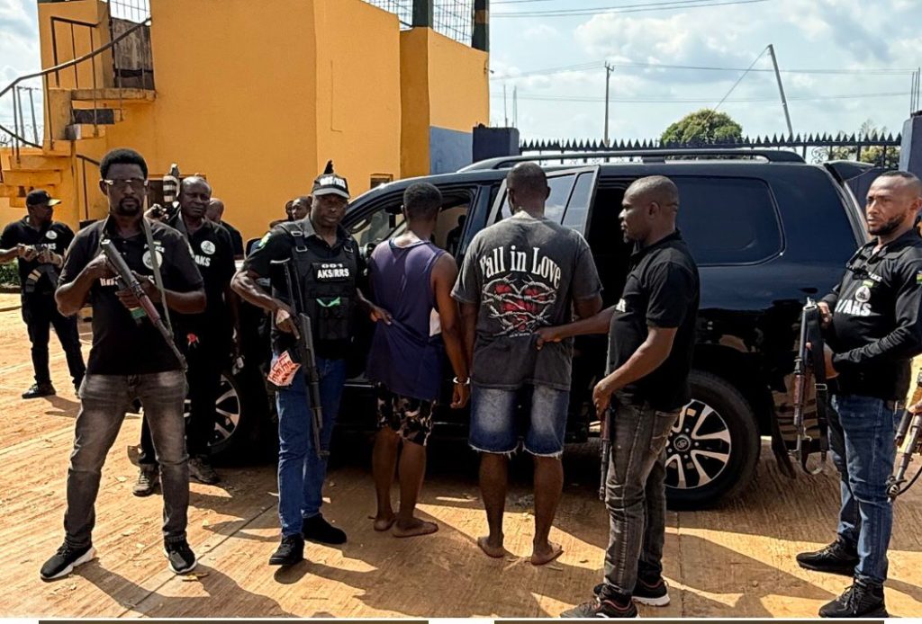 How police tracked slain Bishop’s SUV to Onitsha, arrested 2 suspects 1 How police tracked slain Bishop’s SUV to Onitsha, arrested 2 suspects