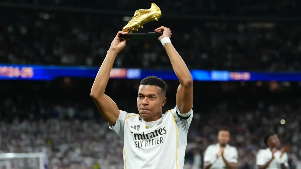 Mbappe wins back-to-back La Liga Golden Boot award at Real Madrid 1 Mbappe wins back-to-back La Liga Golden Boot award at Real Madrid