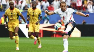 England held by Ghana in World Cup stalemate as Kane misses late chance 2 England held by Ghana in World Cup stalemate as Kane misses late chance