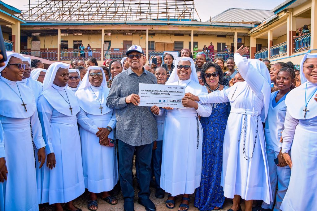 Obi visits fire-damaged Enugu hospital, donates ₦10m for renovation 1 Obi visits fire-damaged Enugu hospital, donates ₦10m for renovation