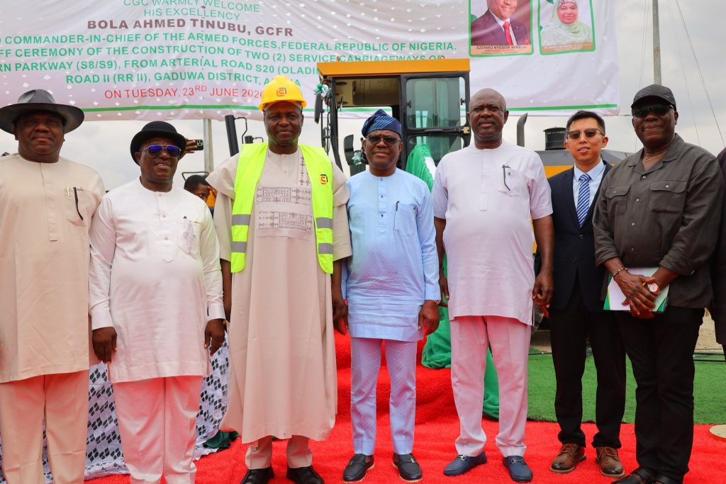 Southern Parkway Service lanes to end gridlock, transform Abuja’s southern corridor – Tinubu 1 Southern Parkway Service lanes to end gridlock, transform Abuja’s southern corridor – Tinubu