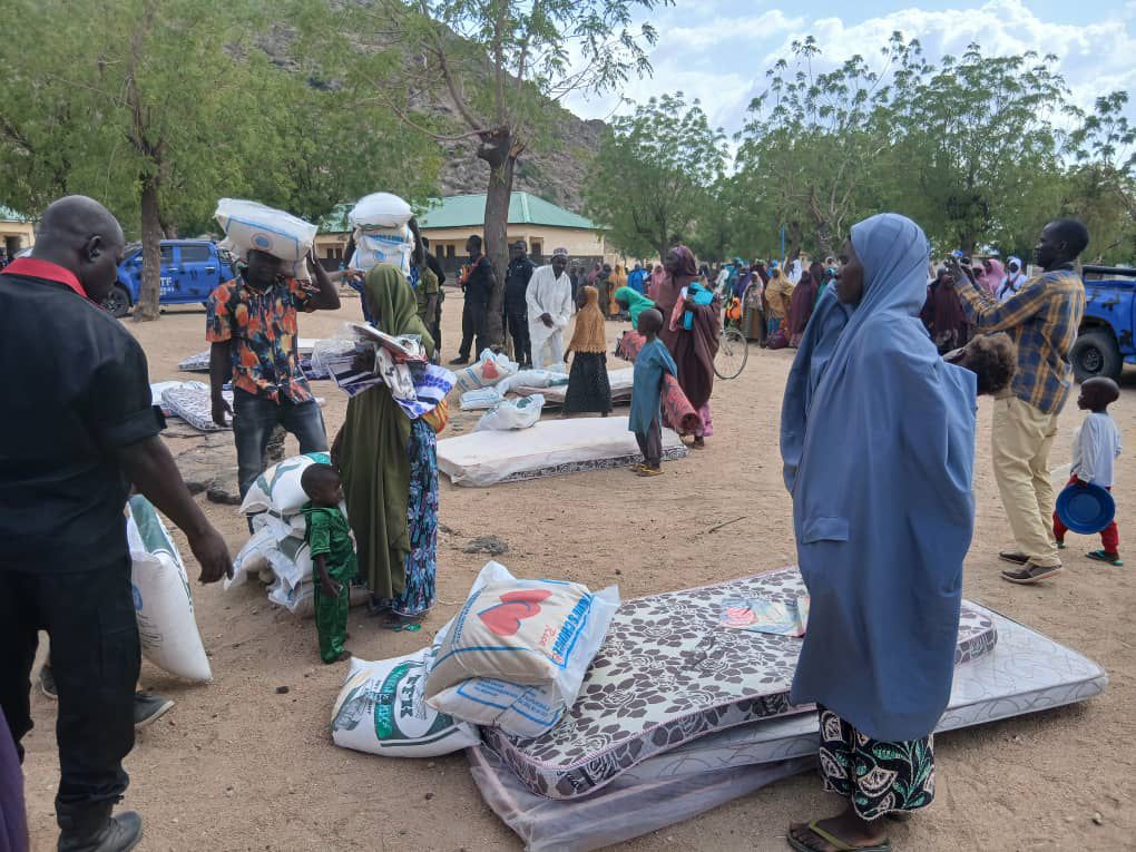 Zulum delivers relief, cash support to 434 Ngoshe residents rescued from Boko Haram 1 Zulum delivers relief, cash support to 434 Ngoshe residents rescued from Boko Haram