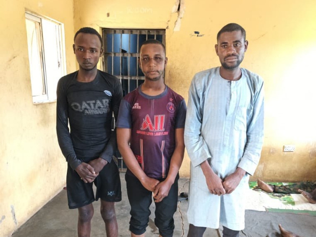 Troops arrest 5 suspected bandit informants in Niger State, recover phones, cash and propaganda materials 1 troops arrest bandits informants in Niger State