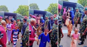 Makinde receives rescued Oyo teachers, pupils after 56 days, promises rehabilitation and support 2 Makinde receives rescued Oyo teachers, pupils after 56 days,