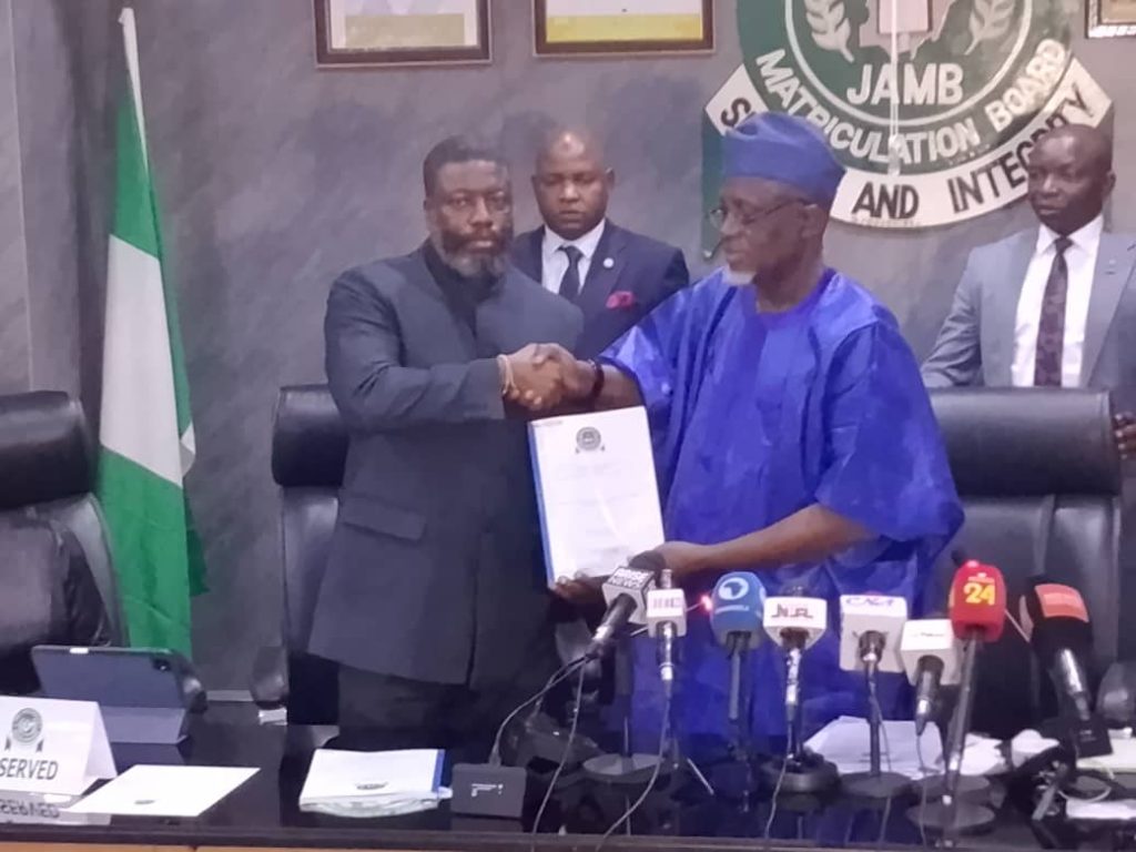 Oloyede bows out as JAMB Registrar, urges support for successor 1 Oloyede bows out as JAMB Registrar, urges support for successor