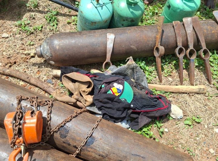 Police arrest 7 suspected pipeline vandals, recover 285 damaged pipes in Adamawa 6 Police arrest 7 suspected pipeline vandals, recover 285 damaged pipes in Adamawa