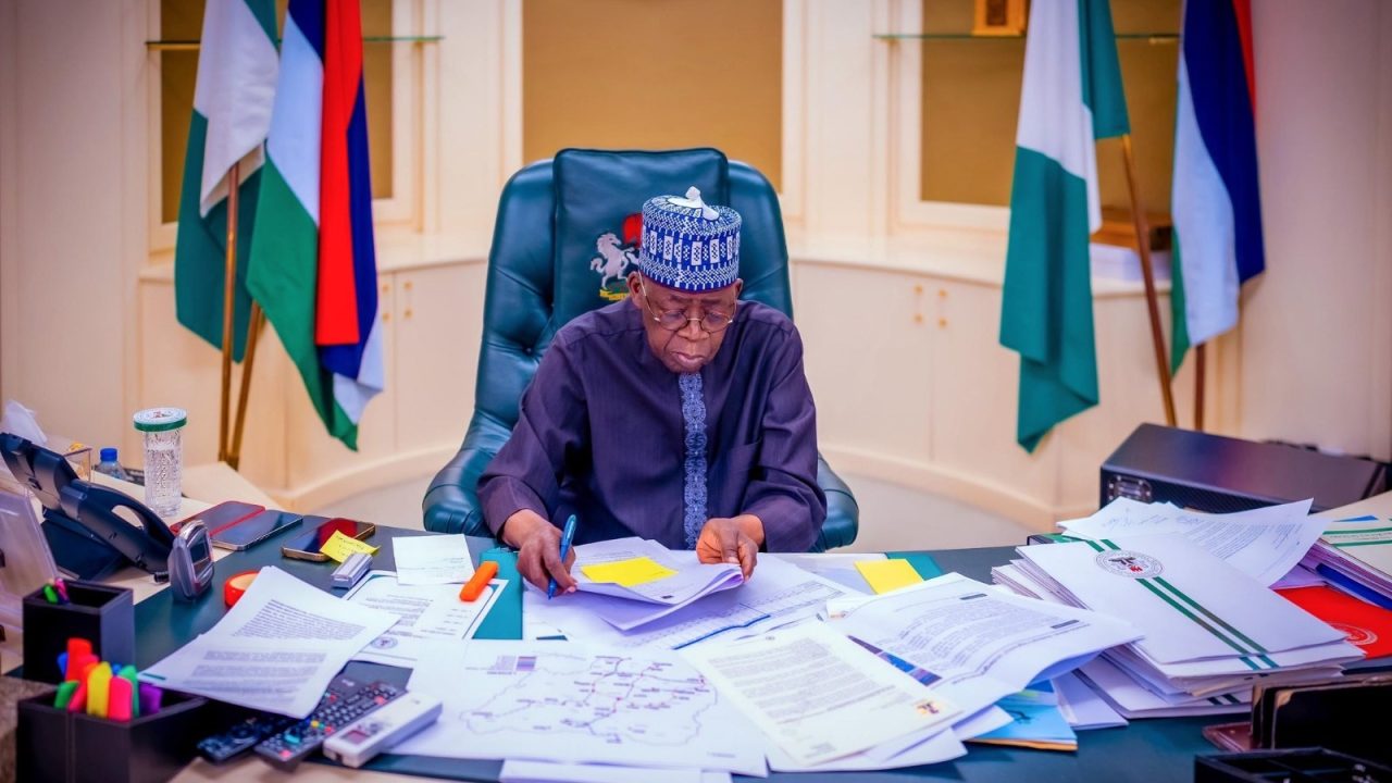 Tinubu signs executive order on virtual assets, establishes council to harmonize regulation of digital economy 1 Tinubu signs executive order on virtual assets, establishes council to harmonize regulation of digital economy