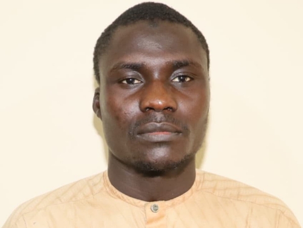 DSS releases, compensates artisan cleared of links with terrorists 1 DSS releases, compensates artisan cleared of links with terrorists
