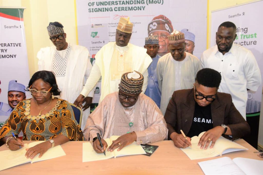 FG signs MoU for national cooperative digital ID, begins 6-month revalidation 1 FG signs MoU for national cooperative digital ID, begins 6-month revalidation